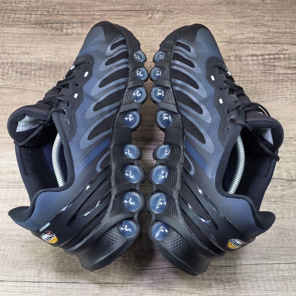Nike Air Max Dn8 Men's Size 13 Black Thunder Blue Wolf Grey Shoes II7634-001 - Picture 6 of 10